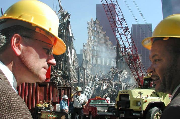 Franklin Graham and New York City deputy mayor Rudy Washington at Ground Zero.