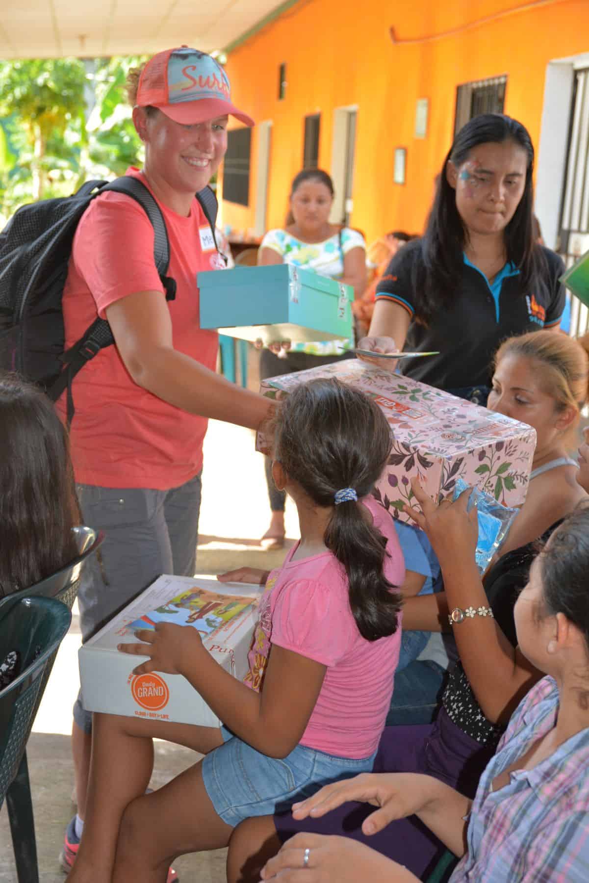 Melody Borgstrom was among a group of Canadians who travelled to El Salvador with Samaritan’s Purse to distribute Operation Christmas Child shoeboxes and see The Greatest Journey in action.