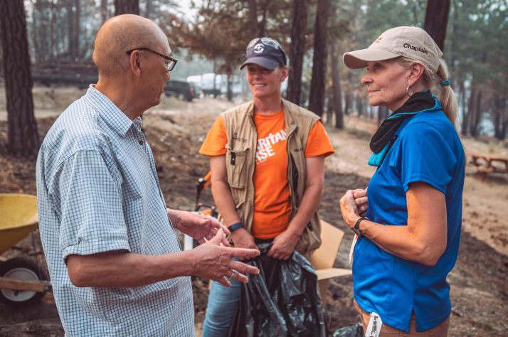 Samaritan's Purse volunteers, along with chaplains from the Billy Graham Evangelistic Association, took time to pray with homeowners during our wildfire deployment in British Columbia.