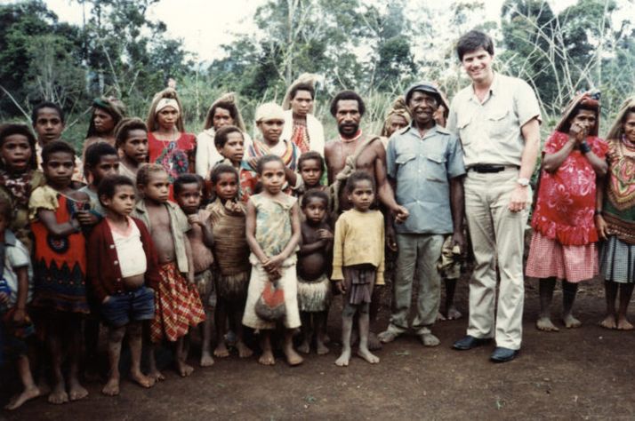 Franklin Graham ministers in Papua New Guinea.