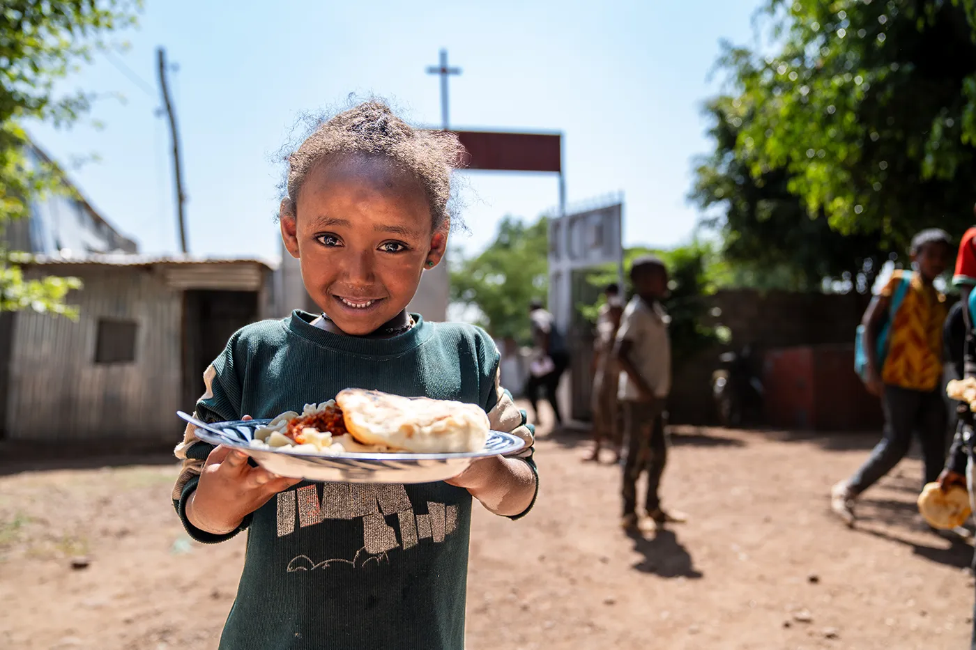 Through your gifts, Samaritan’s Purse works with partners in countries that are desperate hunger hot spots to distribute nutrient-rich dried vegetables grown in Canada.