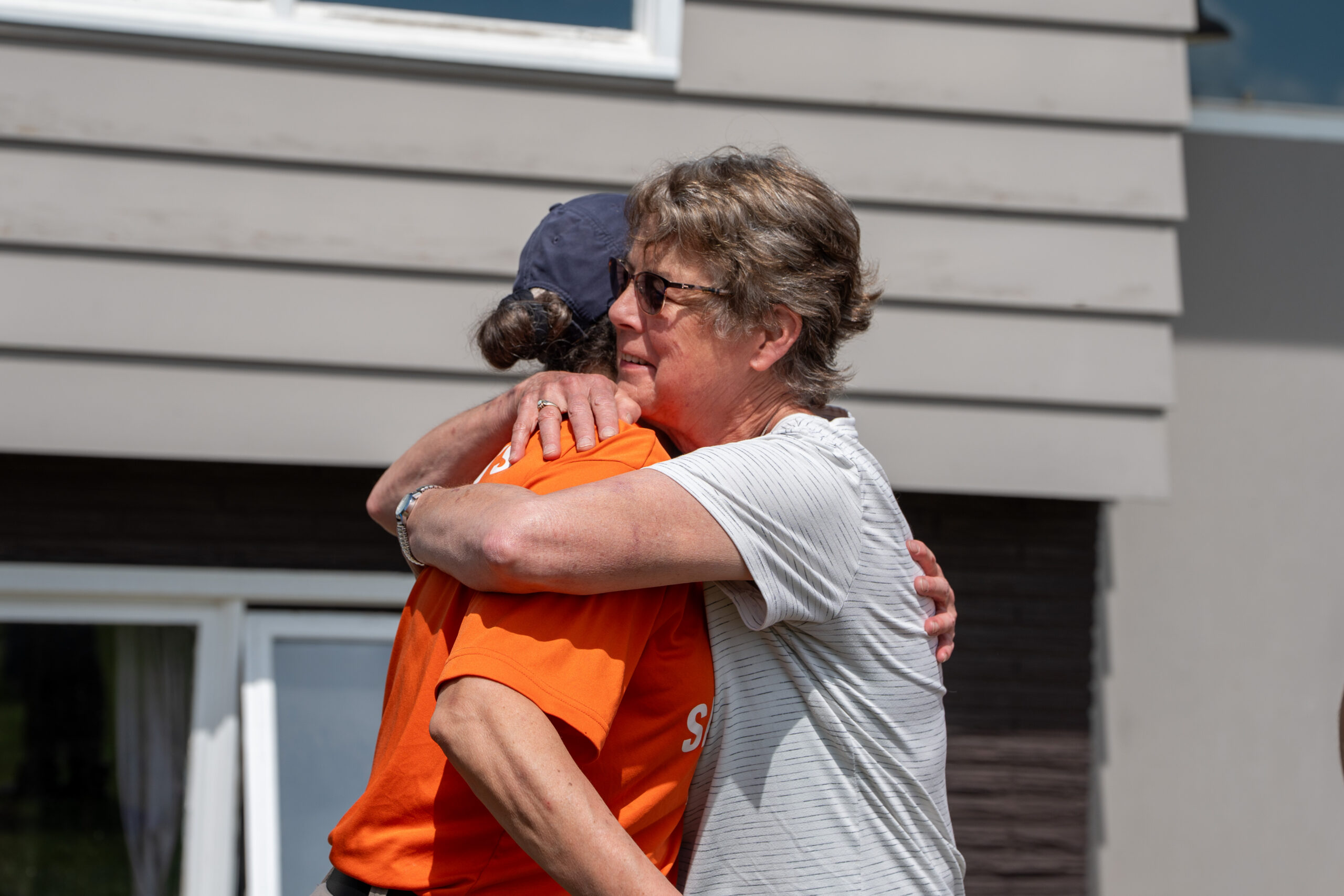 Samaritan’s Purse volunteers gave homeowner Sheila strength. “I just knew that hope was there,” said Sheila. “Thank you for coming here to help.”